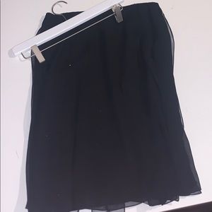 Kay Unger Pleated Black Knee Length Skirt Size 2